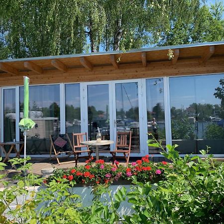 Tiny House Oder Ferienwohnung Auf Der Sunset Marina Берлин Экстерьер фото