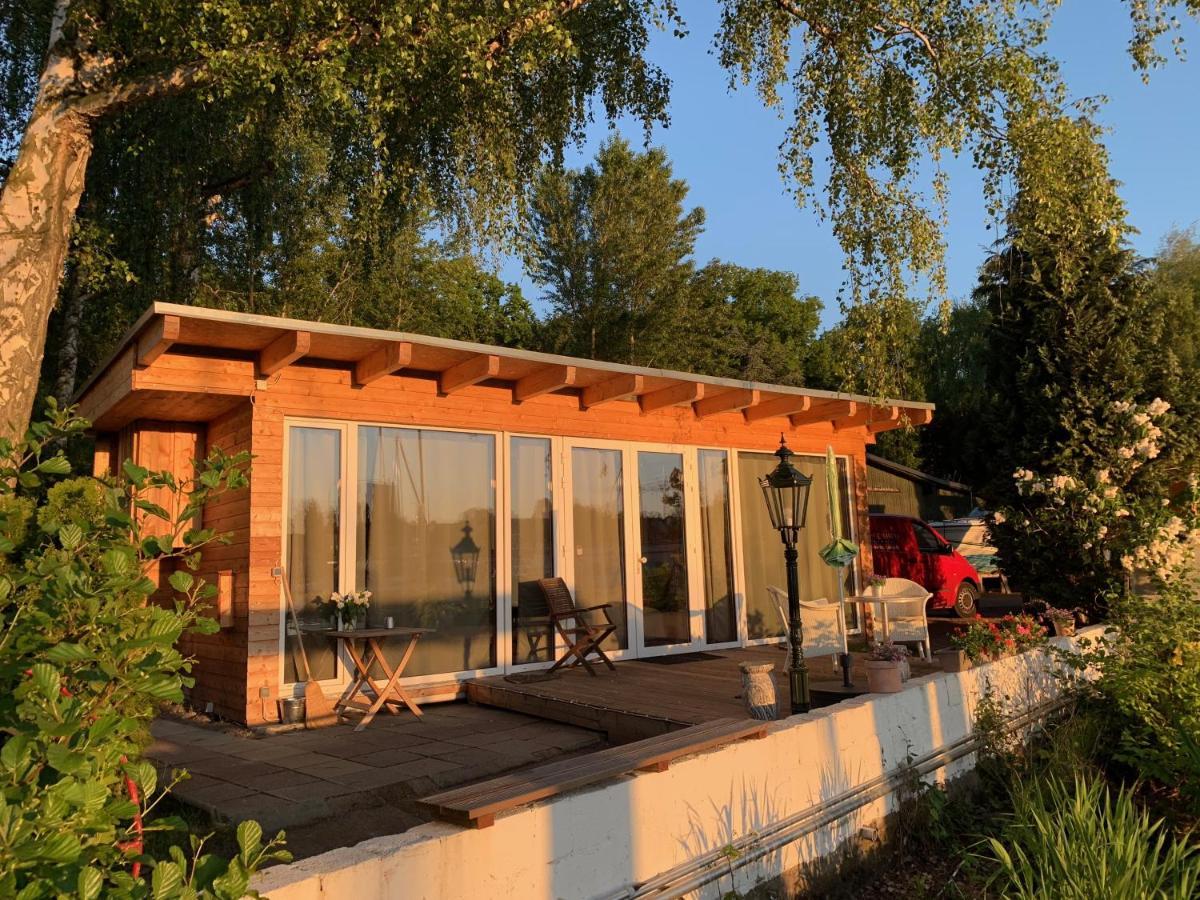 Tiny House Oder Ferienwohnung Auf Der Sunset Marina Берлин Экстерьер фото