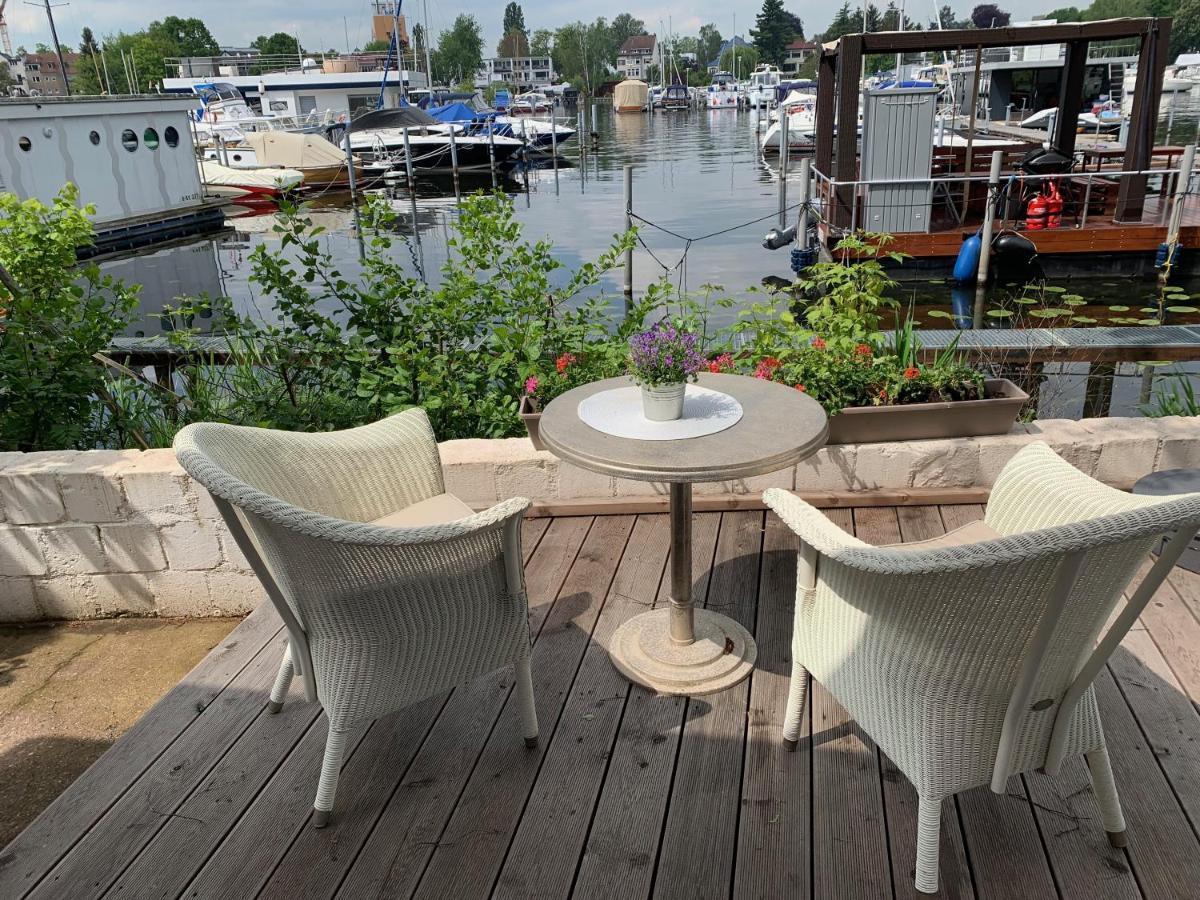 Tiny House Oder Ferienwohnung Auf Der Sunset Marina Берлин Экстерьер фото