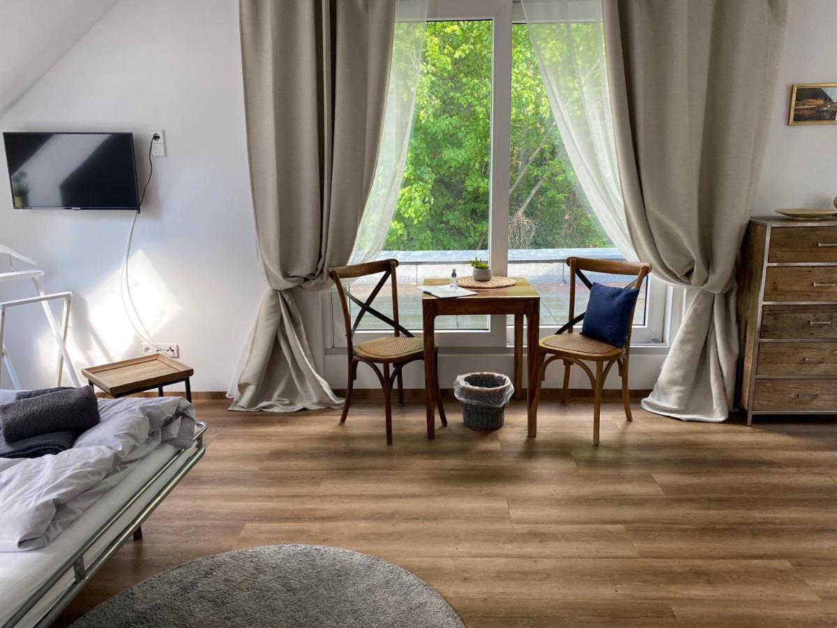 Tiny House Oder Ferienwohnung Auf Der Sunset Marina Берлин Экстерьер фото