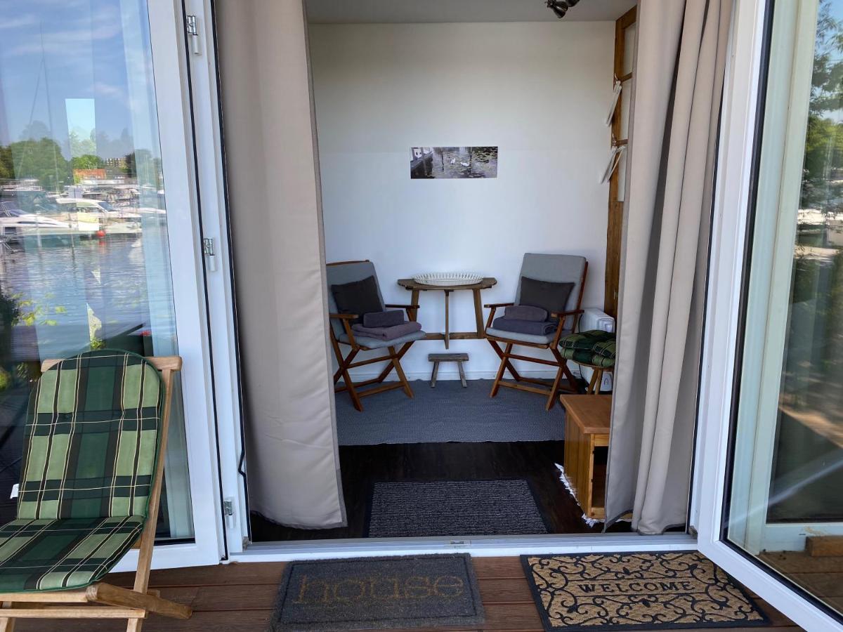 Tiny House Oder Ferienwohnung Auf Der Sunset Marina Берлин Экстерьер фото