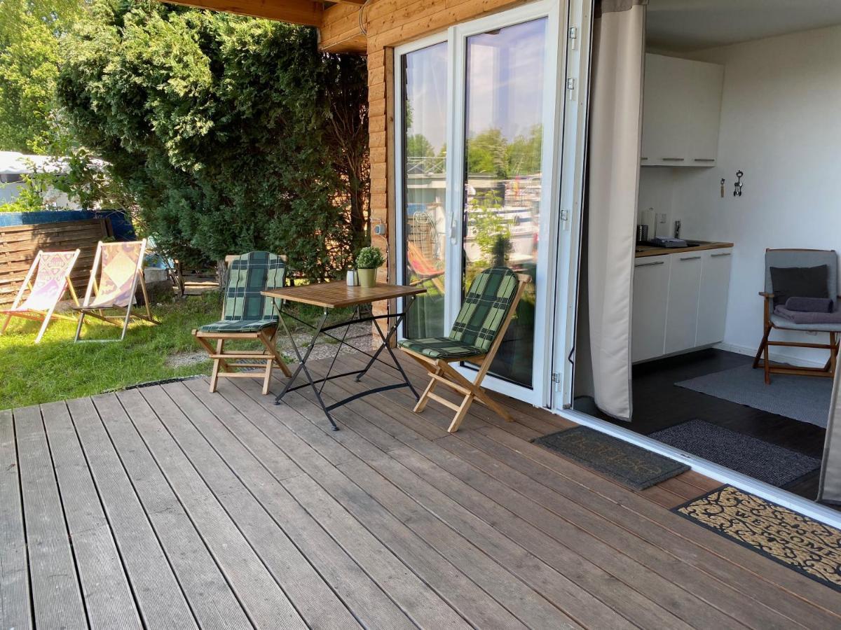 Tiny House Oder Ferienwohnung Auf Der Sunset Marina Берлин Экстерьер фото