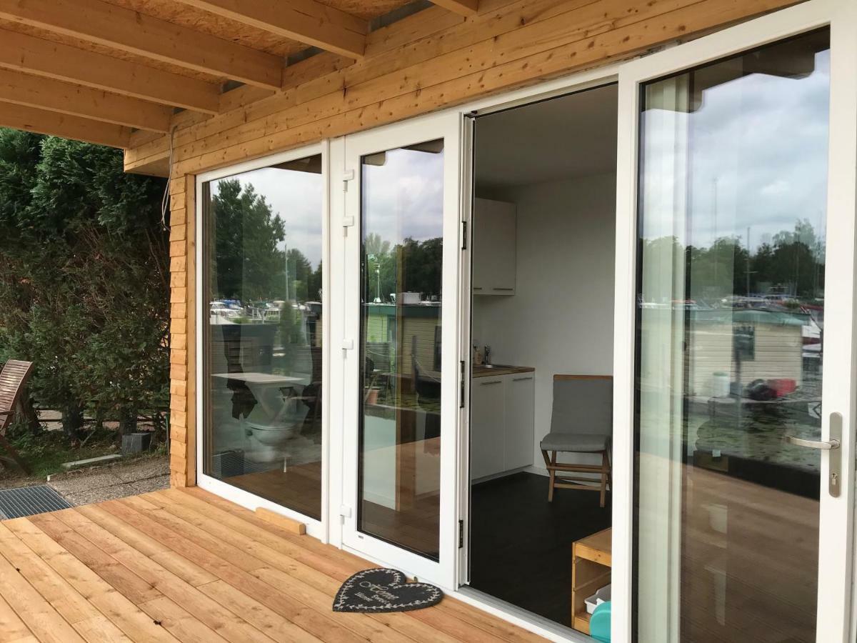 Tiny House Oder Ferienwohnung Auf Der Sunset Marina Берлин Экстерьер фото